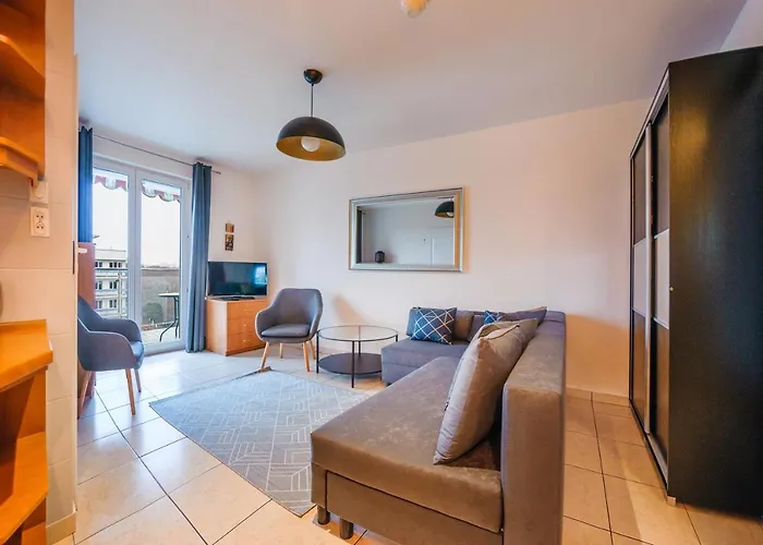 דירה Reymonta, Sun & Snow